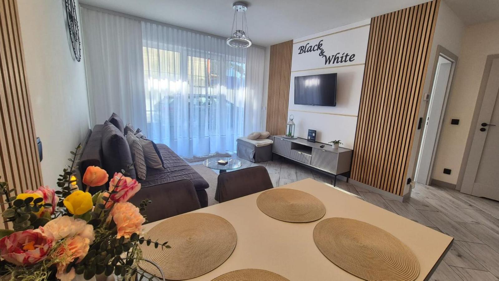 Apartament Black-White Mielno  Exterior foto